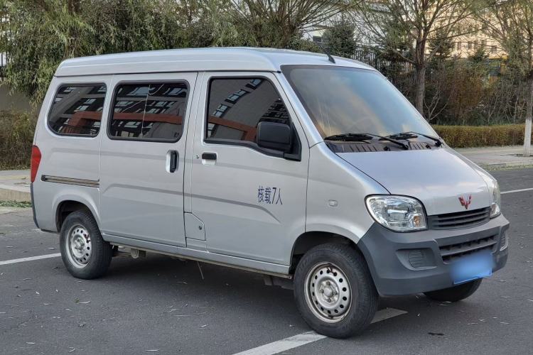 Used Wuling Zhiguang 2023 1.5L Practical Version 5/7 Seats