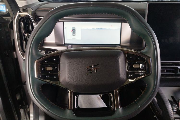 Used JETOUR Traveler 2023 2.0T All-Wheel-Drive CrossPRO
