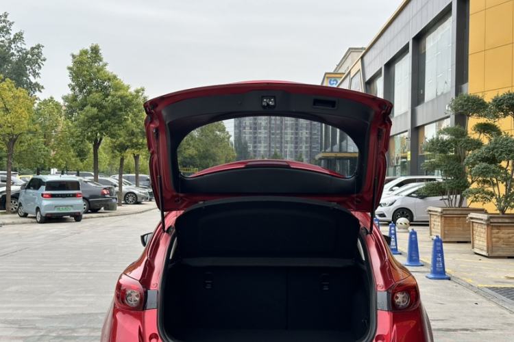 Used Mazda Mazda 3 Axela 2017 Hatchback 2.0L Automatic Sport Model China V Emission Standard