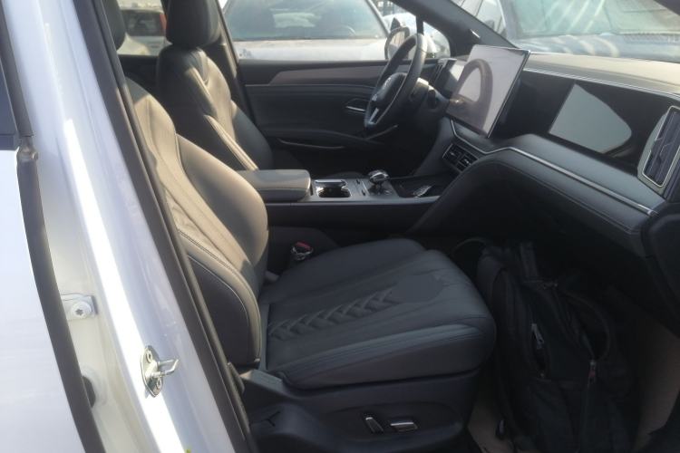 Used BYD Song L DM-i 2025 Intelligent Driving Version 160 km Beyond-Range Type
