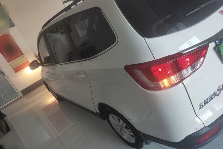 Used Wuling Hongguang 2015 1.5L S1 Comfort China V Standard
