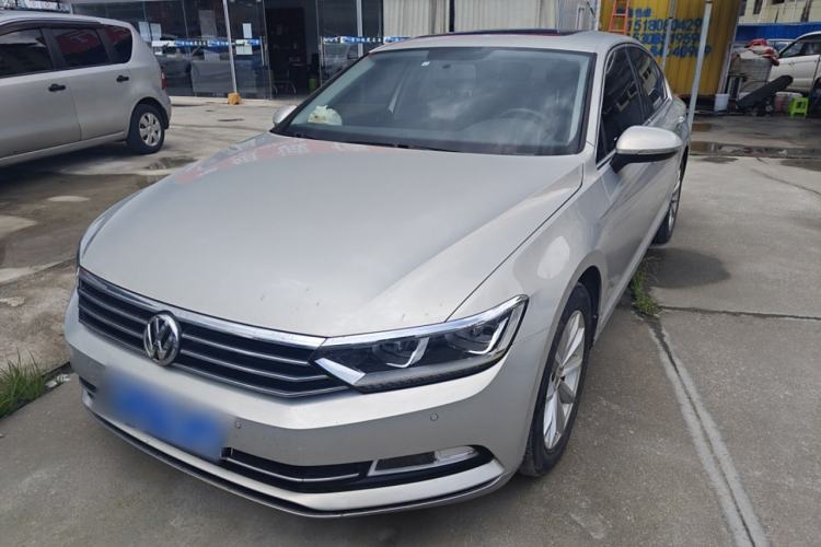 Used Volkswagen Magotan 2019 330TSI DSG Leading Model China VI Standard
