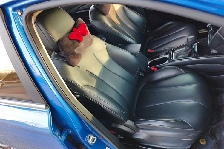 Used Roewe i5 2019 1.5L Automatic 4G Connected Langhao Edition
