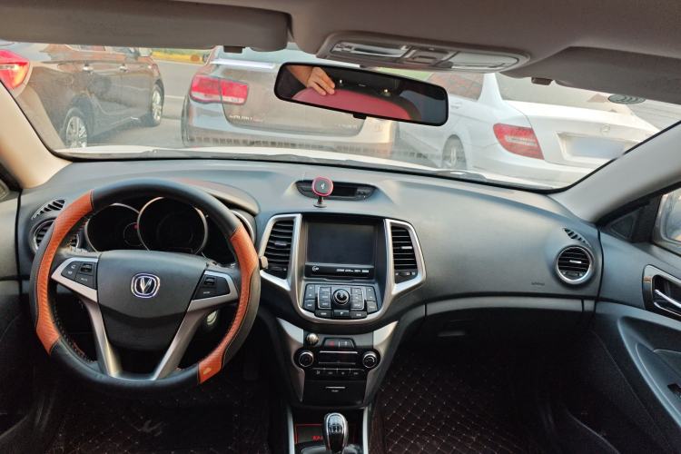 Used Changan Eado 2015 1.6L Manual Junku Model China V Standard