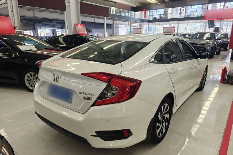 Used Honda Civic 2016 220TURBO CVT Prestige Edition
