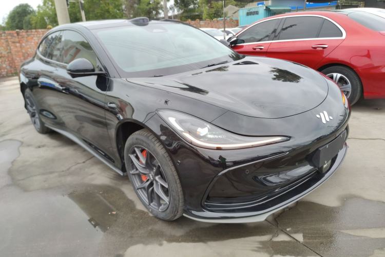 Used  L6 2024 Max Long-Range Version
