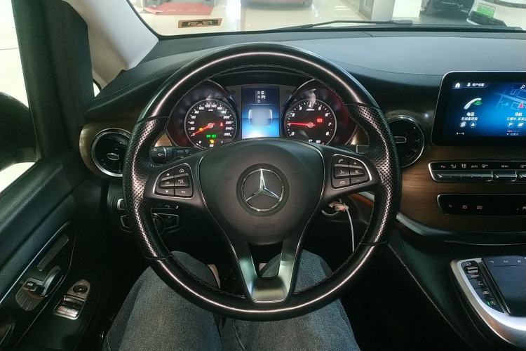 Used Mercedes-Benz V-Class 2022 V 260 L Long Wheelbase Prestige Edition
