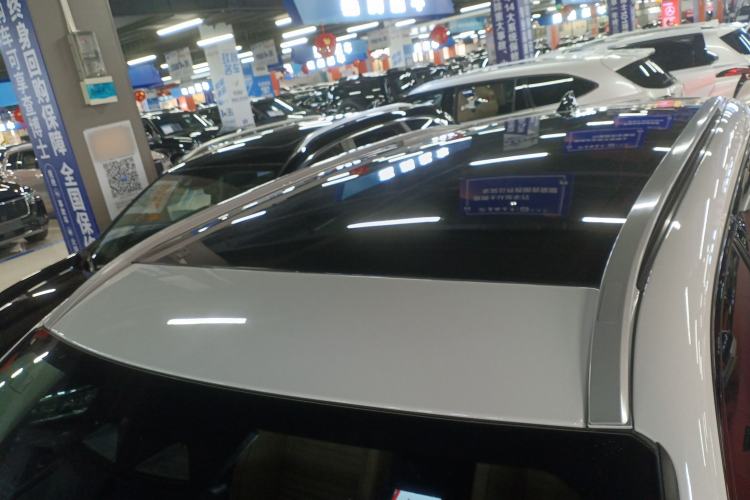 Used Land Rover Discovery Sport 2024 Performance Tech Edition
