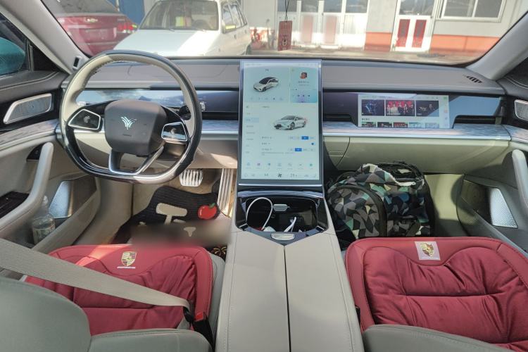 Used NETA S 2022 Extended-Range Version 1160 km Range Rear-Wheel Drive Mid-Grade