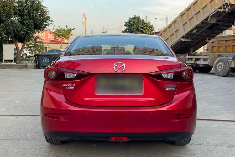 Used Mazda Mazda 3 Axela 2017 Sedan 1.5L Automatic Luxury Model China VI Standard