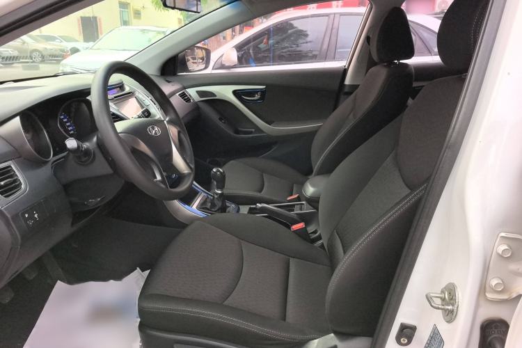Used Hyundai Elantra 2012 1.6L Manual Fashion Edition

