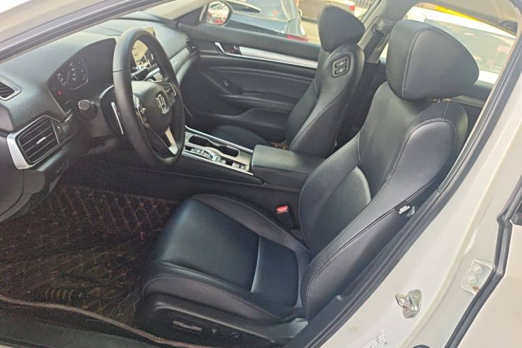 Used Honda Accord 2018 Rui Hybrid 2.0L Rui Ling Edition China VI
