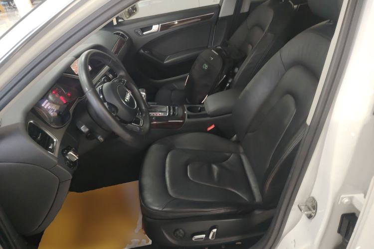 Used Audi A4L 2015 35 TFSI Automatic Comfort Model
