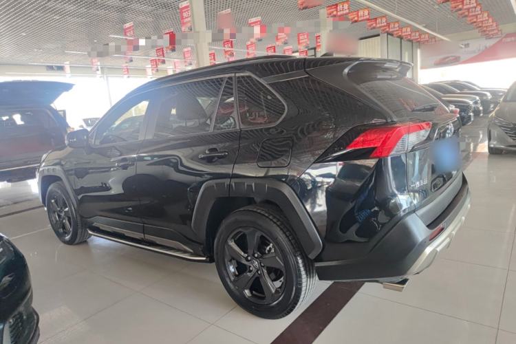 Used Toyota RAV4 2022 2.0L CVT 4x4 Style Plus Edition