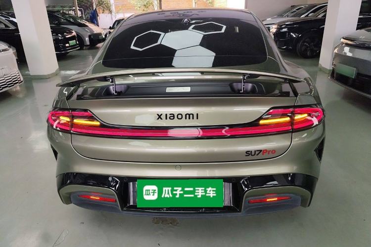 Used  SU7 2024 Rear-Drive Ultra-Long Range Advanced Pro-Level Intelligent Driving Version
