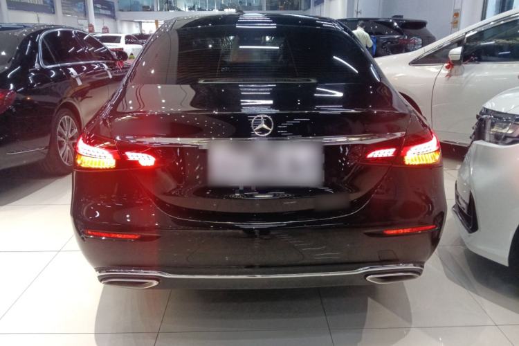 Used Mercedes-Benz E-Class 2022 Second Facelift E 260 L
