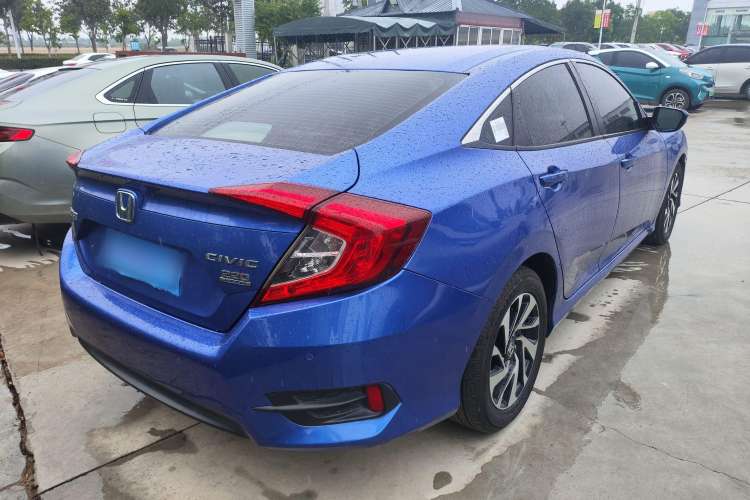 Used Honda Civic 2016 220TURBO CVT Luxury Edition
