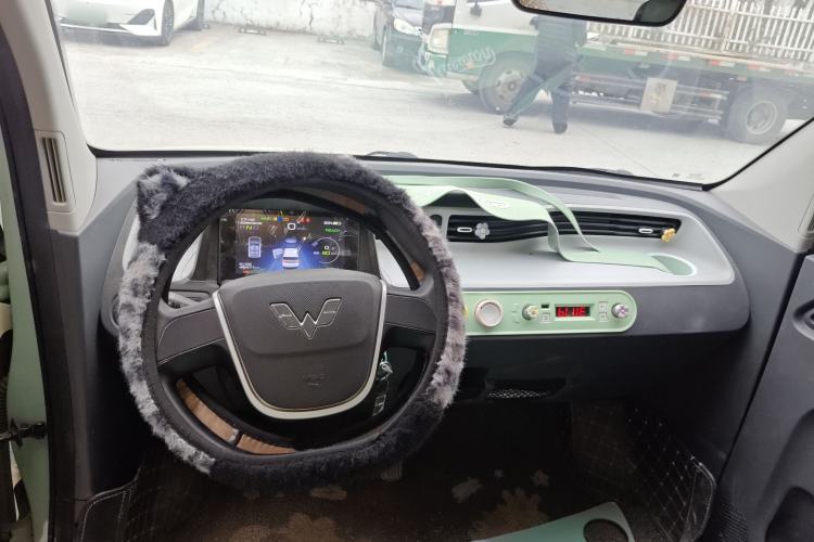 Used Wuling Hongguang MINIEV 2021 Macaron Premium Model – Lithium-NMC