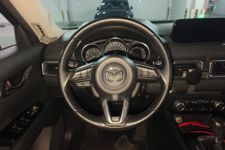 Used Mazda CX-5 2017 2.0L Automatic 2WD ZhiShang Trim China V Standard
