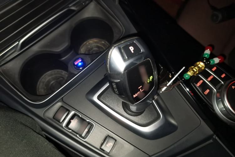 Used BMW 3 Series 2019 320Li Fashion Model
