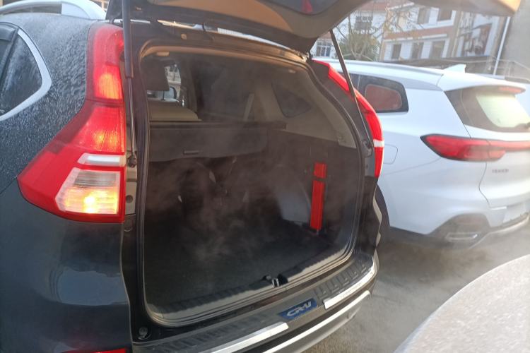 Used Honda CR-V 2015 2.4L four-wheel drive luxury version
