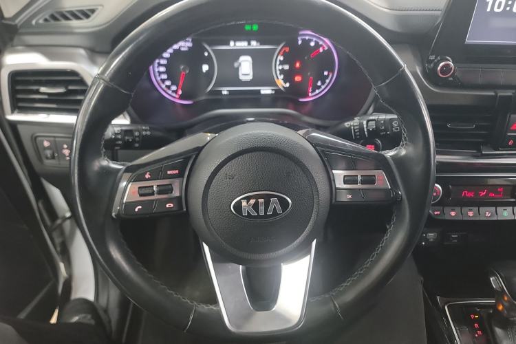 Used Kia Sportage R 2018 2.0L Automatic Smart Luxury Version China V Standard
