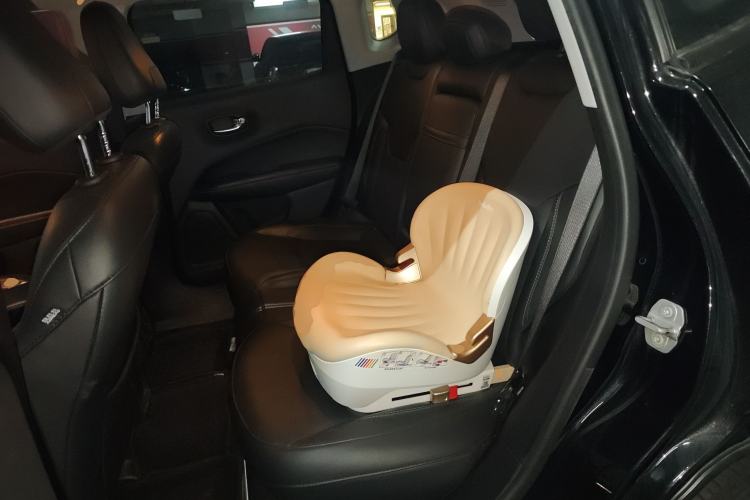 Used  Compass 2017 200T Automatic Family Edition