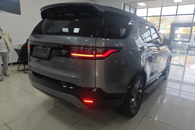 Used Land Rover Discovery 2021 360 PS R-Dynamic S