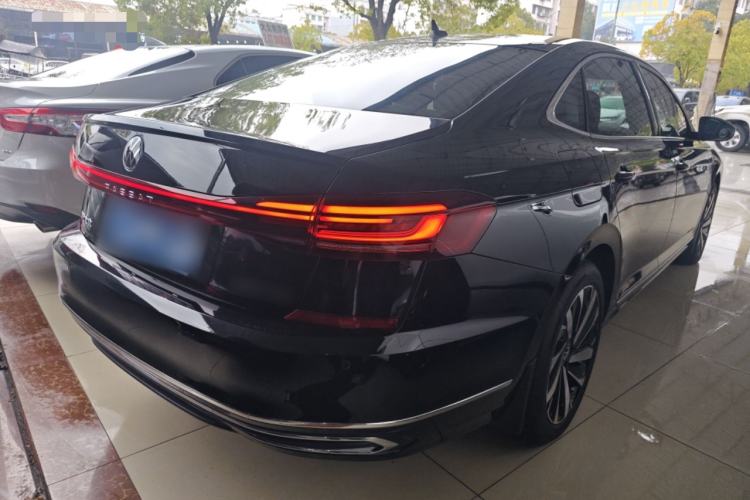 Used Volkswagen Passat 2025 Premium Version 380TSI Dragon Edition
