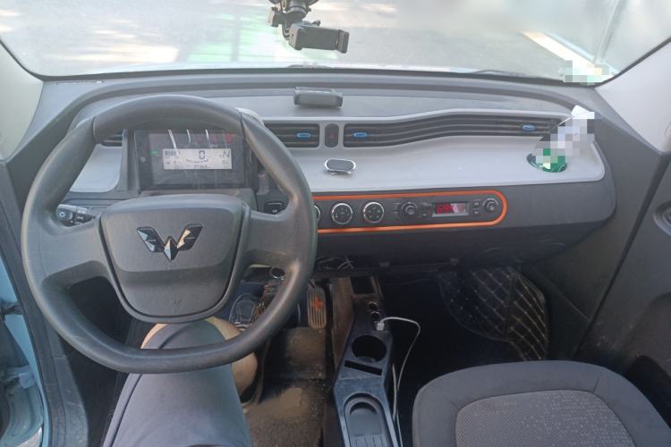 Used Wuling Hongguang MINIEV 2022 Easy Version Lithium Iron Phosphate
