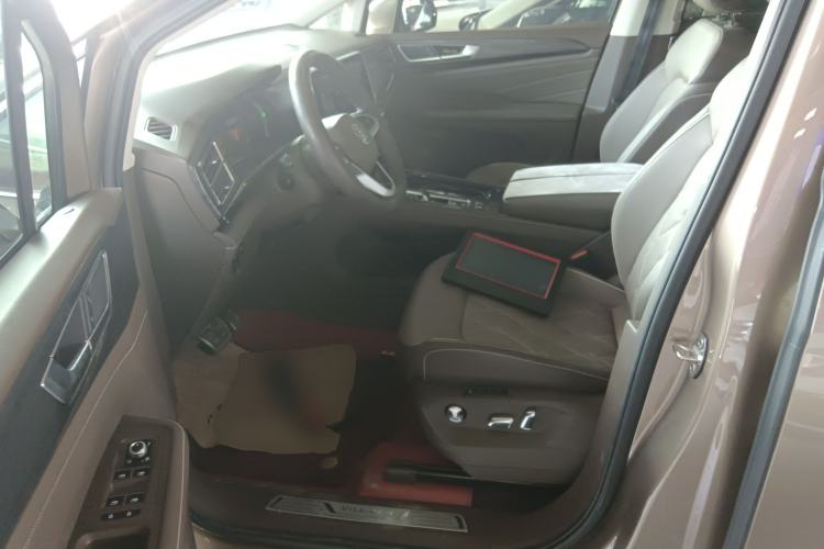 Used Volkswagen Viloran 2022 380TSI Prestige Edition
