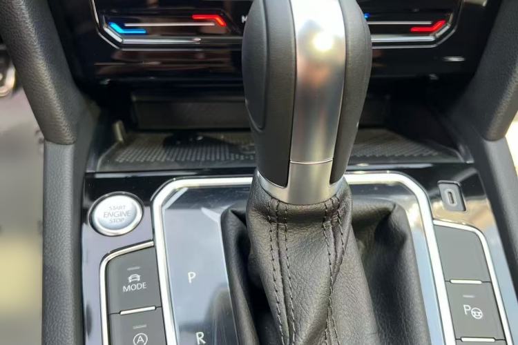 Used Volkswagen FAW-Volkswagen CC 2023 380TSI Striking Edition
