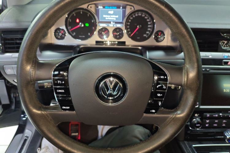 Used Volkswagen Phaeton 2015 3.0L Exclusive Edition