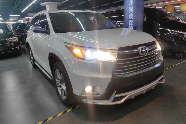 Used Toyota Highlander 2015 2.0T Two-Wheel Drive Luxury Edition 7 Seats
