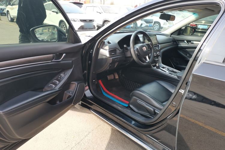 Used Honda Accord 2018 230TURBO Comfort Version National V
