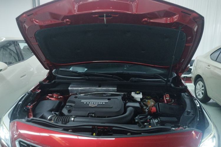 Used Cadillac XT4 2022 28T Two-Wheel-Drive Luxury Version
