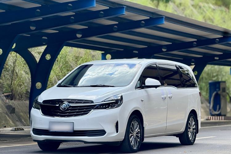 Used Buick GL8 2022 Land Cruiser Executive Class 652T Comfort Model
