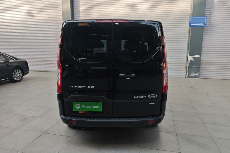 Used Ford Transit 2020 2.0T Diesel Multi-Function Commercial Vehicle Mid-Chassis Low-Roof Design with Dual Rear Doors Emission Standard China V