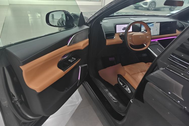Used XPeng G9 2025 625 Long-Range Max

