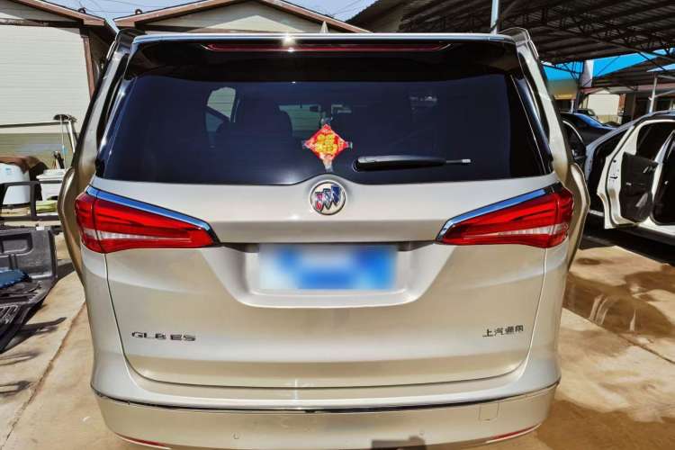 Used Buick GL8 2017 ES 28T Comfort Model China V Standard
