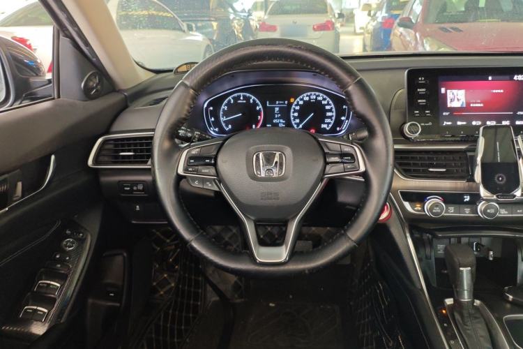 Used Honda Accord 2018 230TURBO Comfort Version National V
