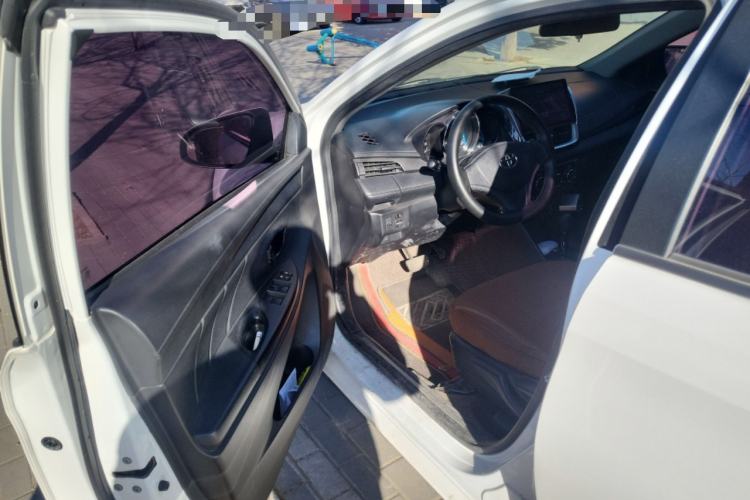 TDK.VehicleDetails.img