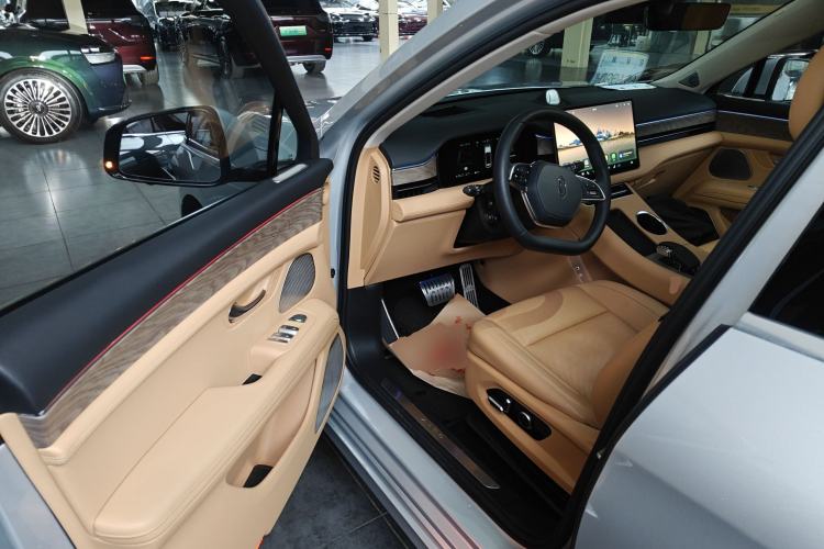 Used Hima AITO M5 2022 Range-Extended Rear-Drive Standard Version
