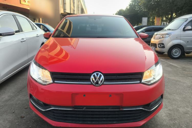 Used Volkswagen Polo 2016 1.6L Automatic Comfort Model
