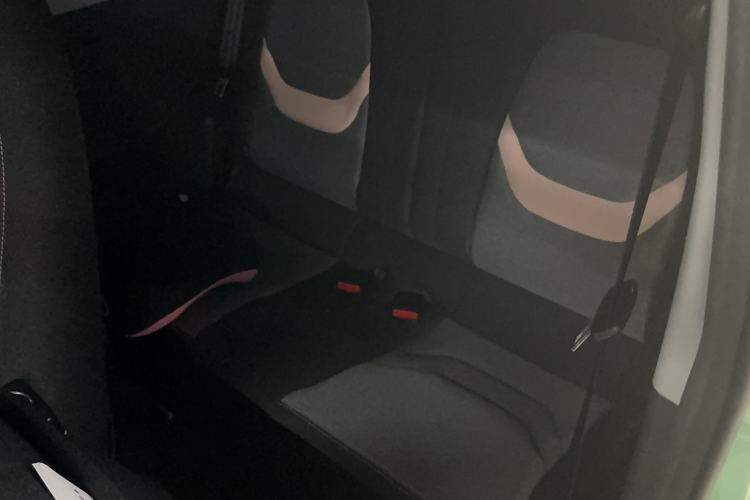 Used Chery QQ Ice Cream 2022 170km Sundae Phosphate Lithium-Ion
