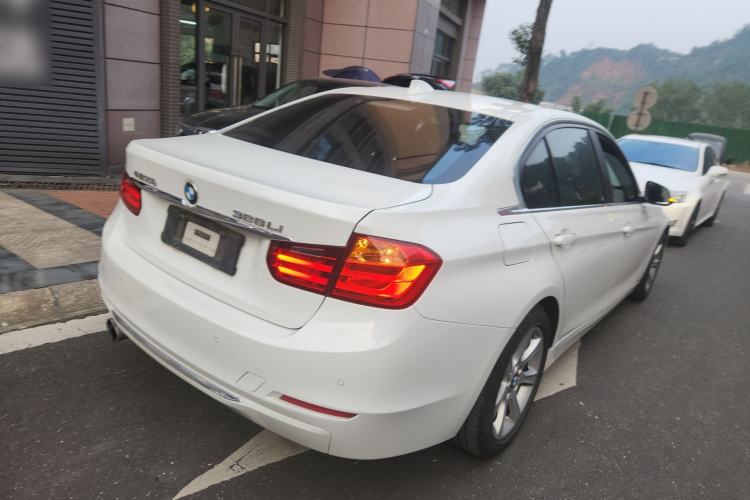 Used BMW 3 Series 2015 328Li Fashion Model
