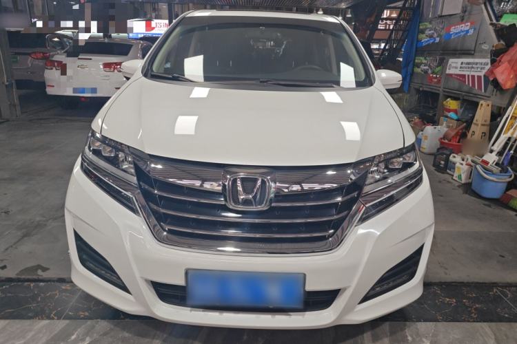Used Honda Elysion 2016 2.4L Comfort Edition
