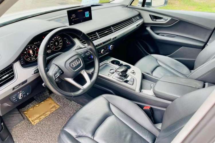 Used Audi Q7 2016 45 TFSI Technology Edition
