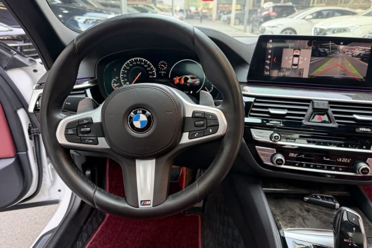 Used BMW 5 Series 2019 530Li Leading Model M Sport Package
