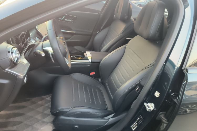 Used Mercedes-Benz C-Class 2023 Restyled C 260 L Night Edition Sports Version
